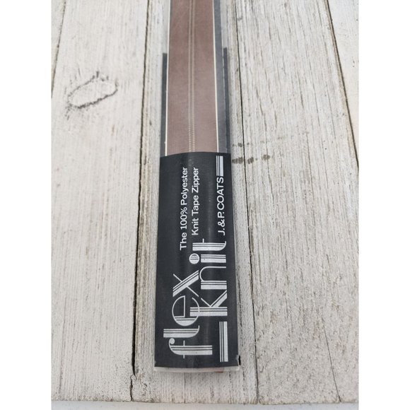 Vintage J&P Coats Flex Knit Zipper 20" London Tan 48-A - Picture 3 of 4